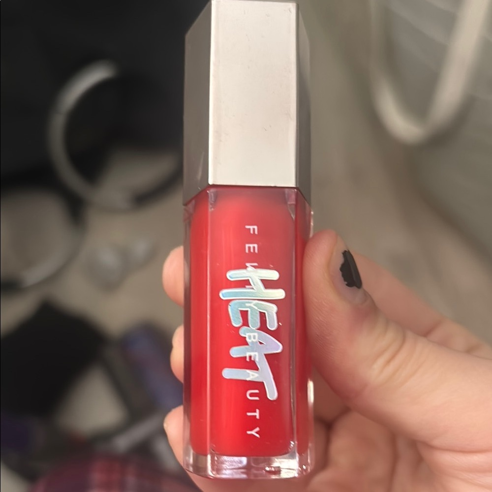 Fenty Beauty Heat Lip Paint